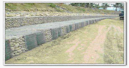 石籠護(hù)坡 石籠護(hù)坡